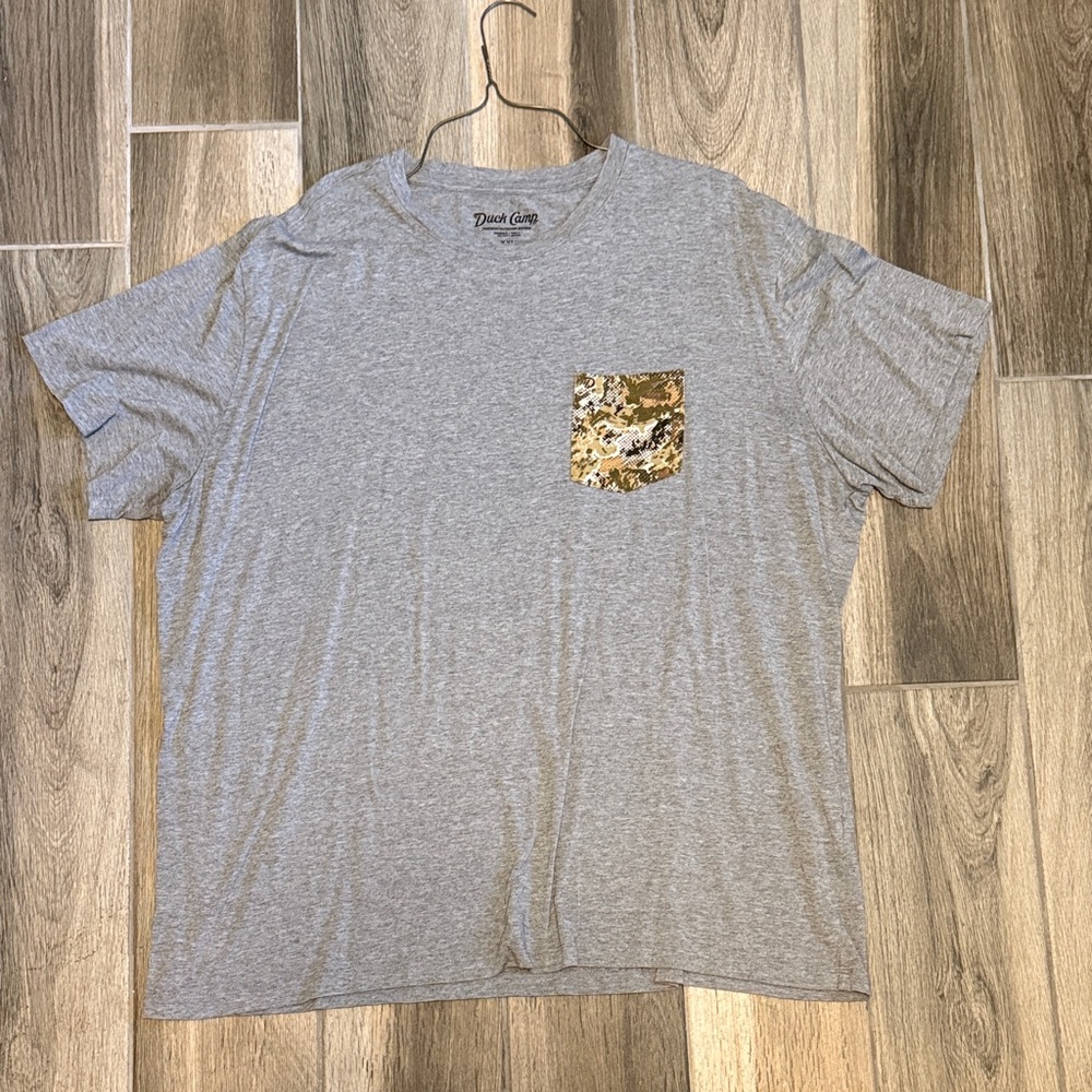 Duck Camp Men’s Gray T-Shirt with Camouflage Pocket